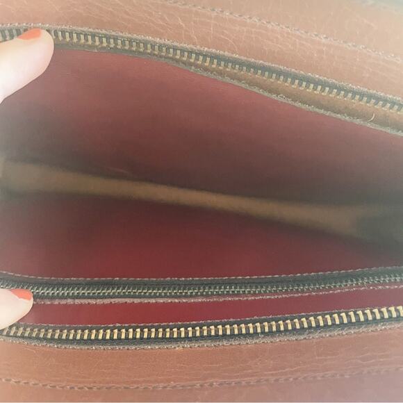 Sadaski or Saclahi Leather Brown Envelope Messenger Purse Crossbody Satchel Bag - Picture 8 of 9